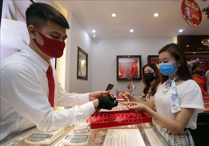 Giá vàng trong nước tăng 150.000 đồng/lượng