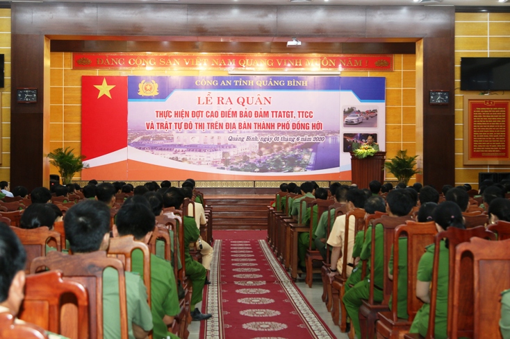 Ra quân bảo đảm trật tự an toàn giao thông, trật tự công cộng, trật tự đô thị