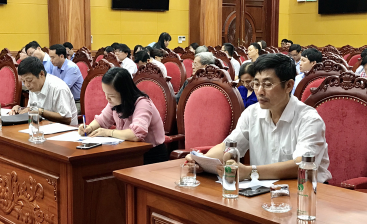 Cán bộ khoa học kỹ thuật, văn nghệ sỹ, báo chí góp ý vào Dự thảo báo cáo chính trị trình Đại hội Đảng bộ tỉnh lần thứ XVII