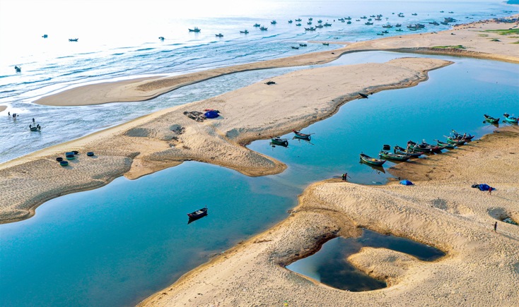 Nét đẹp cửa Dinh
