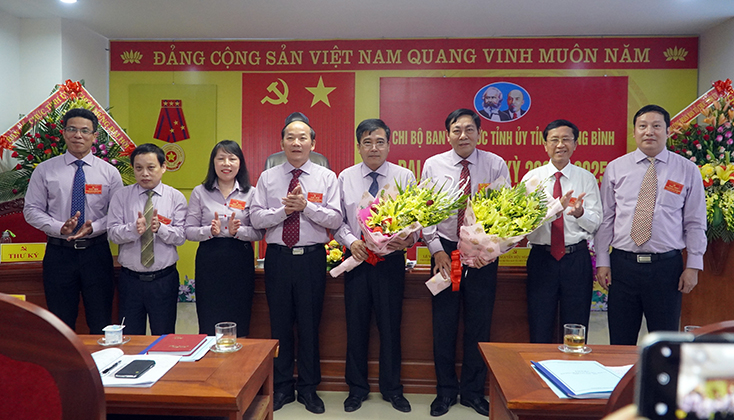 Đại hội Chi bộ Ban Tổ chức Tỉnh ủy Quảng Bình  nhiệm kỳ 2020-2025