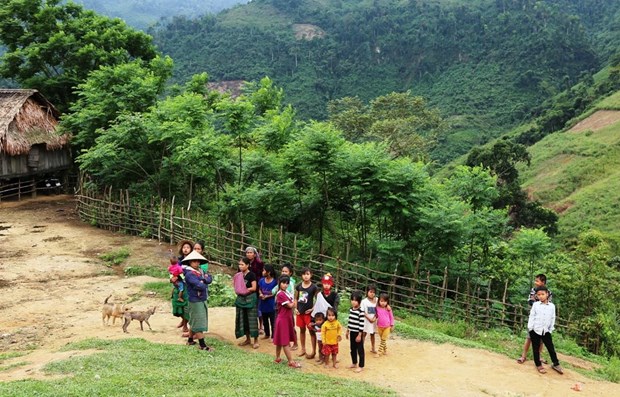 Ưu tiên nguồn vốn giải quyết các vấn đề cơ bản của dân tộc thiểu số