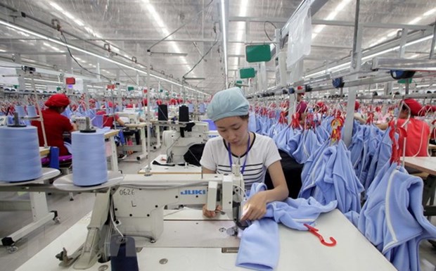 'Ủy quyền cao hơn cho Chính phủ để chủ động thu hút dòng vốn đầu tư'