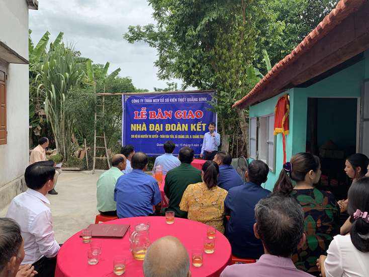 Khánh thành nhà Đại đoàn kết cho các hộ gia đình có hoàn cảnh khó khăn