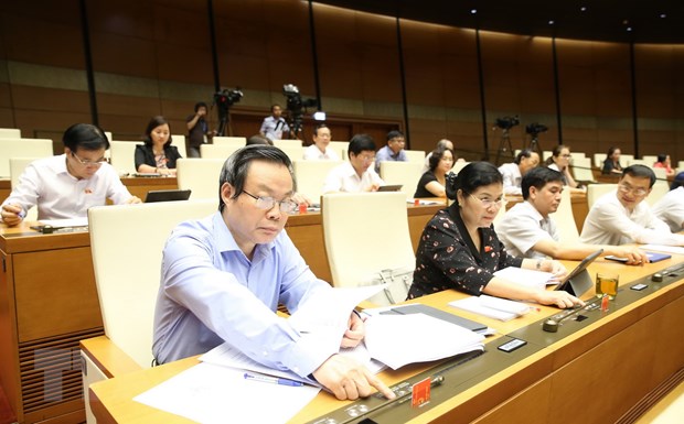 Kỳ họp thứ 9: Quốc hội biểu quyết thông qua Luật Thanh niên sửa đổi