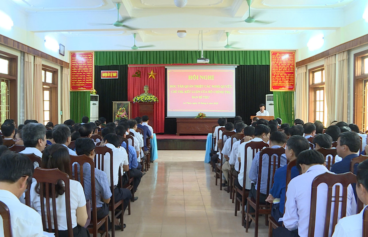 Học tập, quán triệt, triển khai thực hiện các chỉ thị, nghị quyết, kết luận của Bộ Chính trị, Ban Bí thư Trung ương Đảng