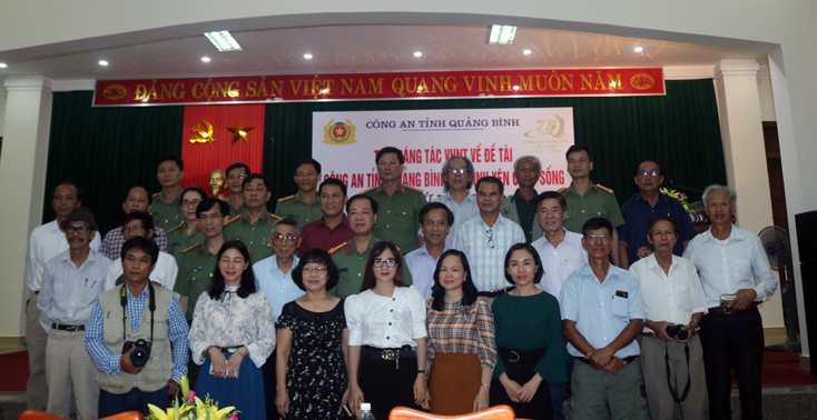 Bế mạc Trại sáng tác văn học-nghệ thuật "Công an tỉnh Quảng Bình - Vì bình yên cuộc sống"