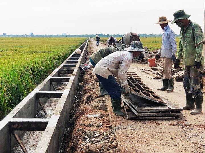 Khi ý Đảng lòng dân hòa quyện