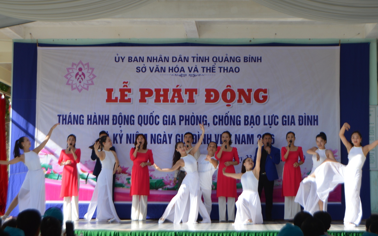 Phát động Tháng hành động quốc gia về phòng, chống bạo lực gia đình