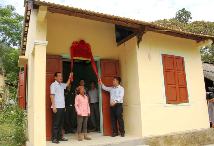 Khai thác tốt tiềm năng để đưa Minh Hóa phát triển bền vững