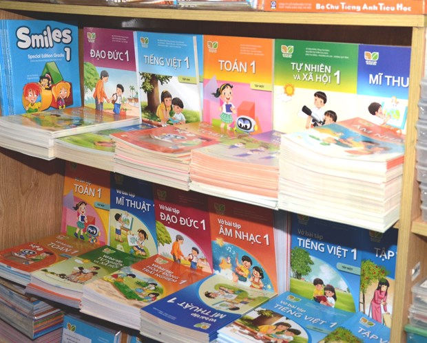 Kiểm tra, rà soát địa phương chọn sách giáo khoa bất thường