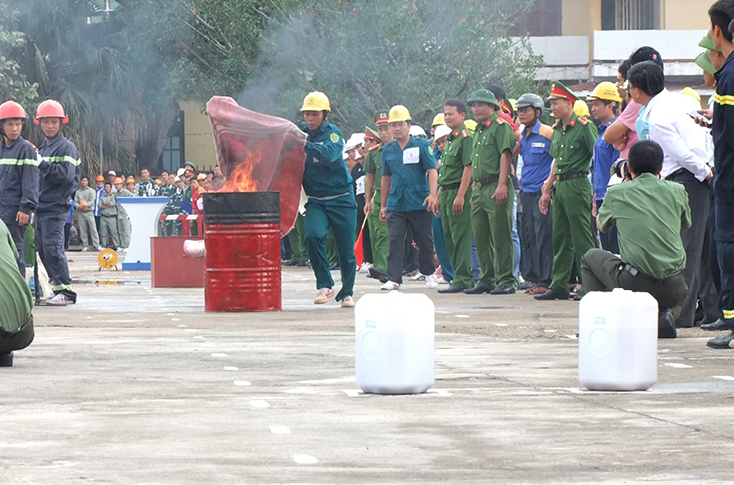 Tăng cường công tác phòng chống cháy, nổ trong nắng nóng