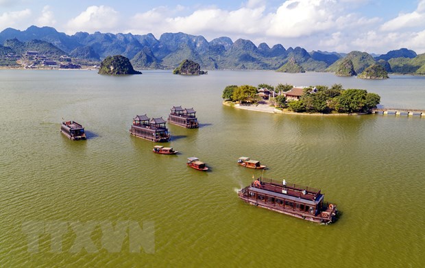 Thúc đẩy phát triển du lịch phù hợp với diễn biến của dịch COVID-19