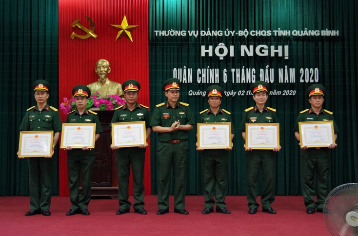 Một sỹ quan trẻ mẫu mực, năng động