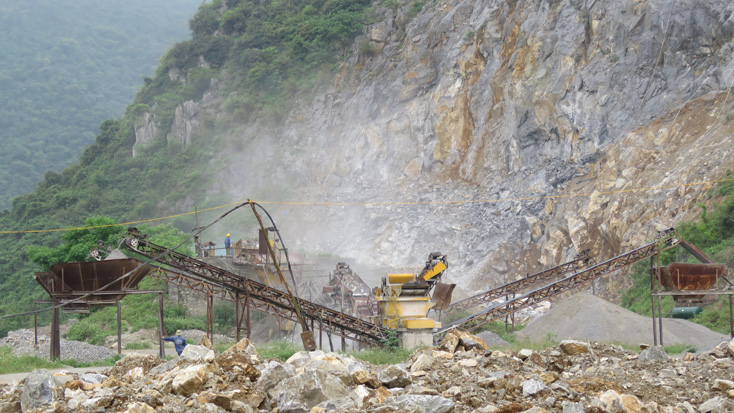 Quyết liệt truy thu các loại thuế, phí trong khai thác khoáng sản