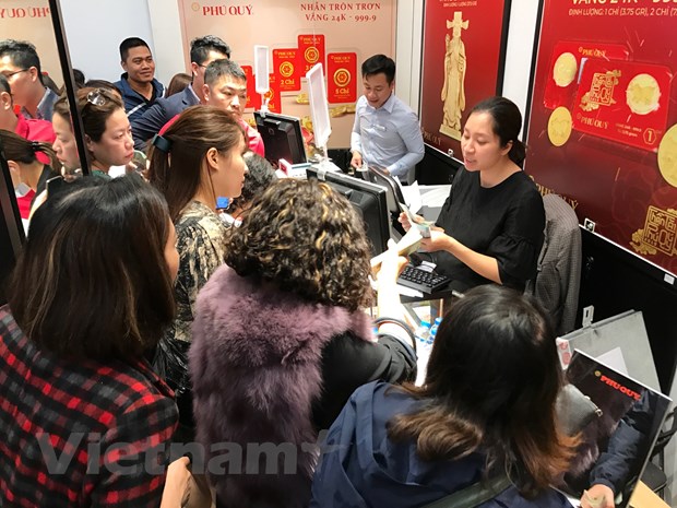 Giá vàng trong nước và tỷ giá trung tâm cùng tăng ngày đầu tuần