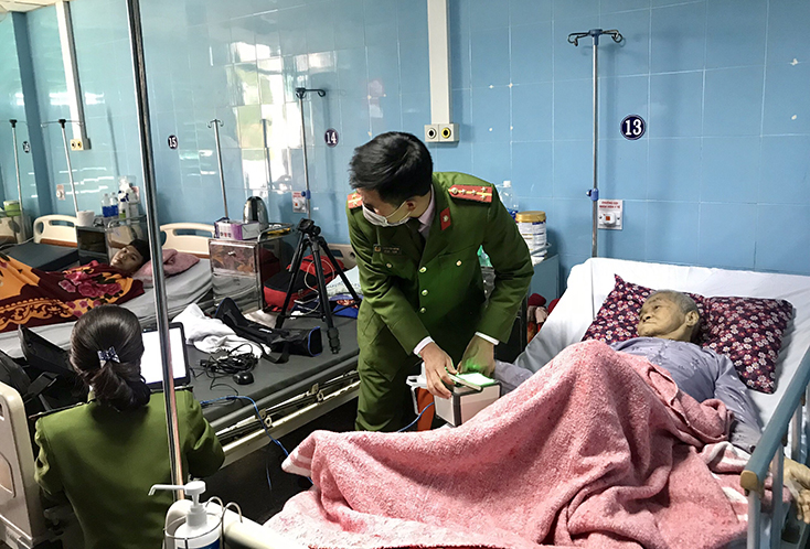 Lãnh đạo các sở, ban, ngành giải quyết, trả lời kiến nghị của cử tri