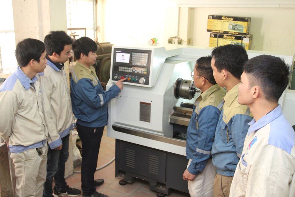 Các trường trung cấp, cao đẳng được dạy các môn văn hóa theo mô hình 9+