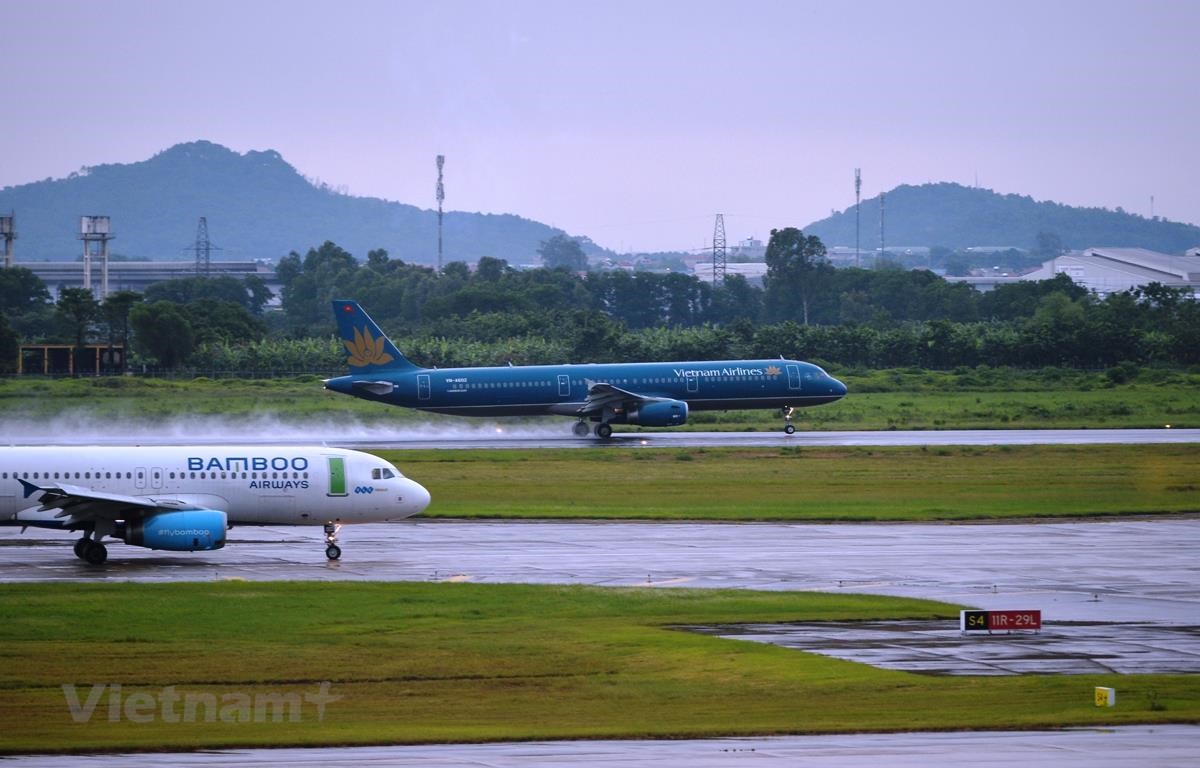 Nối lại đường bay quốc tế: Phải gỡ 'rào cản' tâm lý e ngại của khách