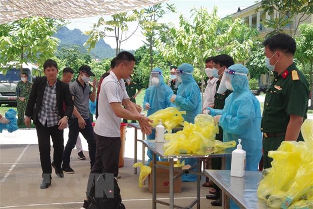 Thêm 12 ca mắc COVID-19 mới, không có ca lây nhiễm trong cộng đồng
