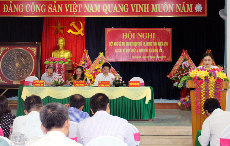 Đại biểu HĐND tỉnh tiếp xúc cử tri sau kỳ họp thứ 15