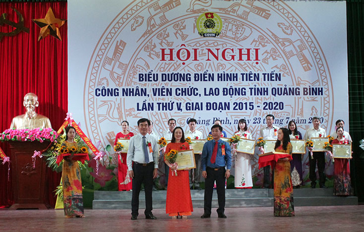 190 tập thể, cá nhân được biểu dương trong phong trào thi đua yêu nước