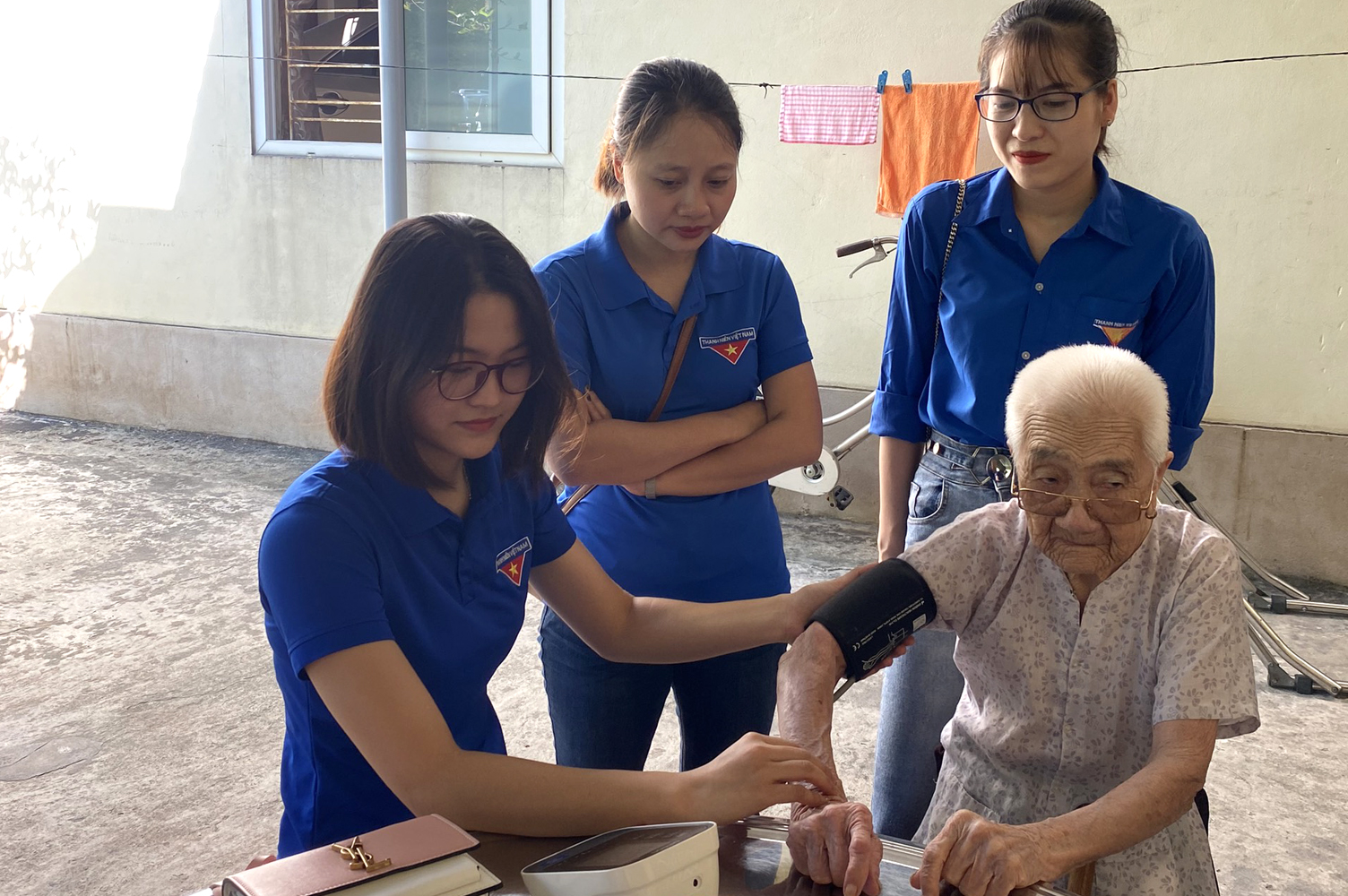 Đoàn cơ sở Bệnh viện hữu nghị Việt Nam-Cu Ba Đồng Hới: Phối hợp tổ chức các hoạt động tri ân