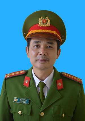 "Dĩ bất biến, ứng vạn biến"