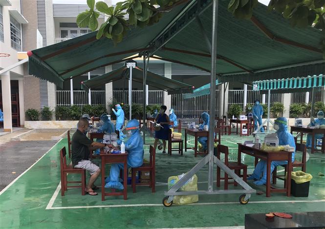 Sáng 1-8, Việt Nam ghi nhận thêm 12 ca mắc mới COVID-19, tổng số đã là 558 ca