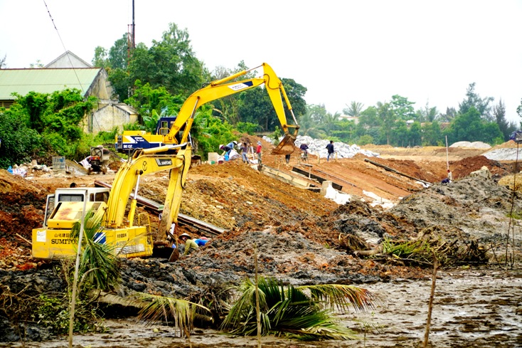 Đầu tư cơ sở hạ tầng, tạo đòn bẩy phát triển kinh tế-xã hội