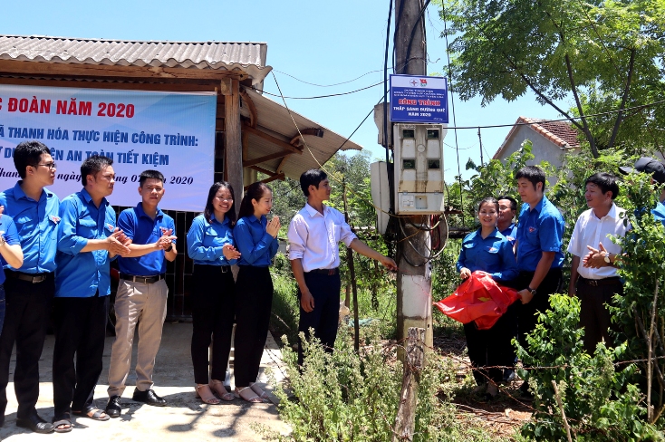 Xung kích, tình nguyện vì cuộc sống cộng đồng