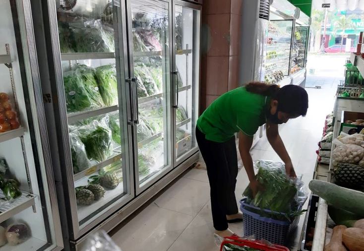 Phân tích chất lượng an toàn vệ sinh thực phẩm trên rau, củ quả