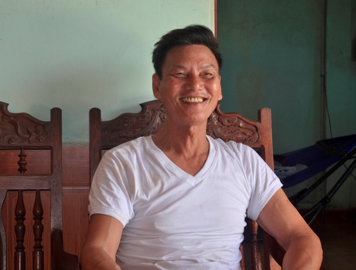 Gia đình "kình ngư" bên dòng Kiến Giang