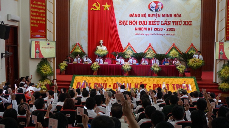 Đảng bộ huyện Minh Hoá: Đề ra ba chương trình hành động trọng tâm để phát triển