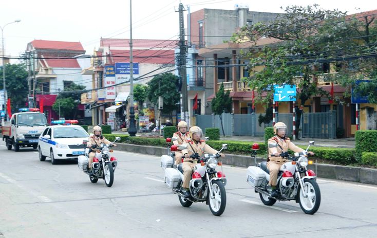 Nở rộ chiến công