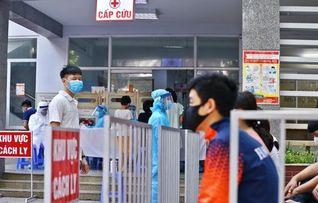 Bộ Y tế yêu cầu dừng việc thăm hỏi bệnh nhân để phòng chống COVID-19