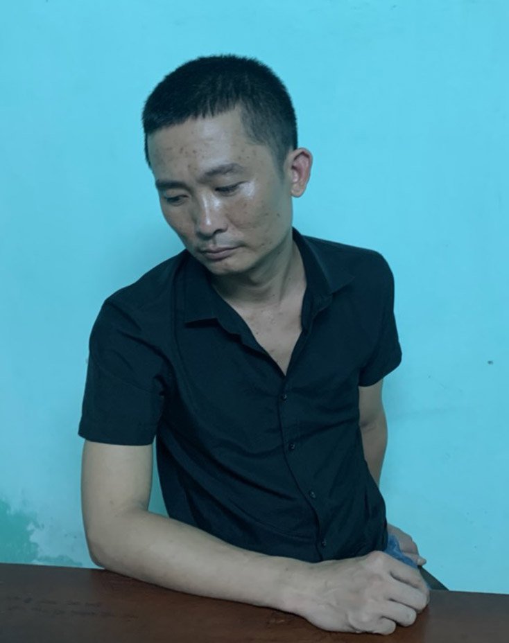 Bắt đối tượng tham gia vụ vận chuyển gần 2.000 viên ma túy tổng hợp