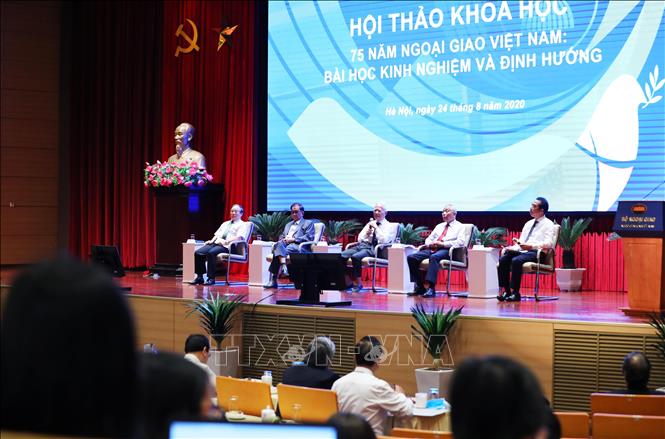 Khẳng định đóng góp của ngành Ngoại giao đối với sự nghiệp xây dựng, bảo vệ Tổ quốc