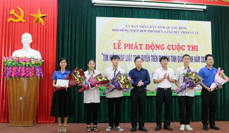 Phát động cuộc thi "Tìm hiểu pháp luật trực tuyến trên địa bàn tỉnh Quảng Bình năm 2020"