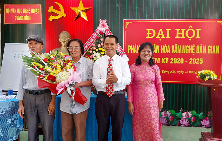 Tăng cường hoạt động nghiên cứu, gìn giữ và phát huy các giá trị văn hóa, văn nghệ dân gian