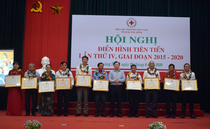 Hội nghị điển hình tiên tiến Hội Chữ thập đỏ tỉnh lần thứ IV, giai đoạn 2015-2020