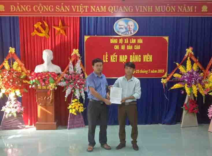 Ươm mầm hạt nhân từ các phong trào
