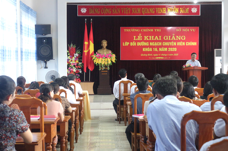 Khai giảng lớp bồi dưỡng ngạch chuyên viên chính khóa 16