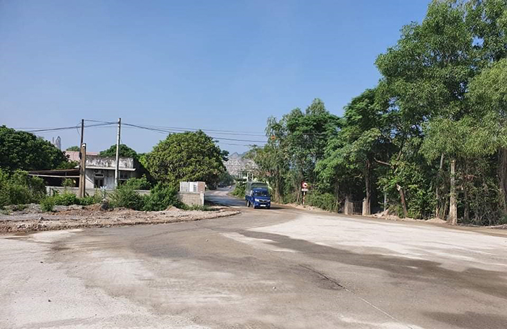 Hoàn thành công trình đấu nối từ đường Hồ Chí Minh vào nhà máy xi măng