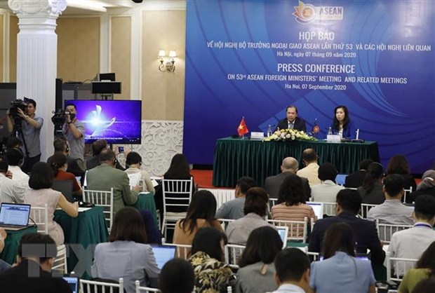 40 văn kiện sẽ được xem xét tại AMM 53 và các Hội nghị liên quan