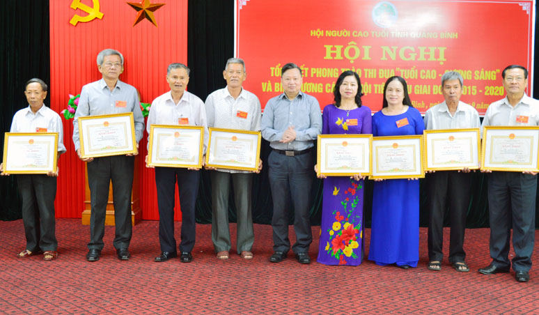 Biểu dương 41 cán bộ Hội Người cao tuổi tiêu biểu