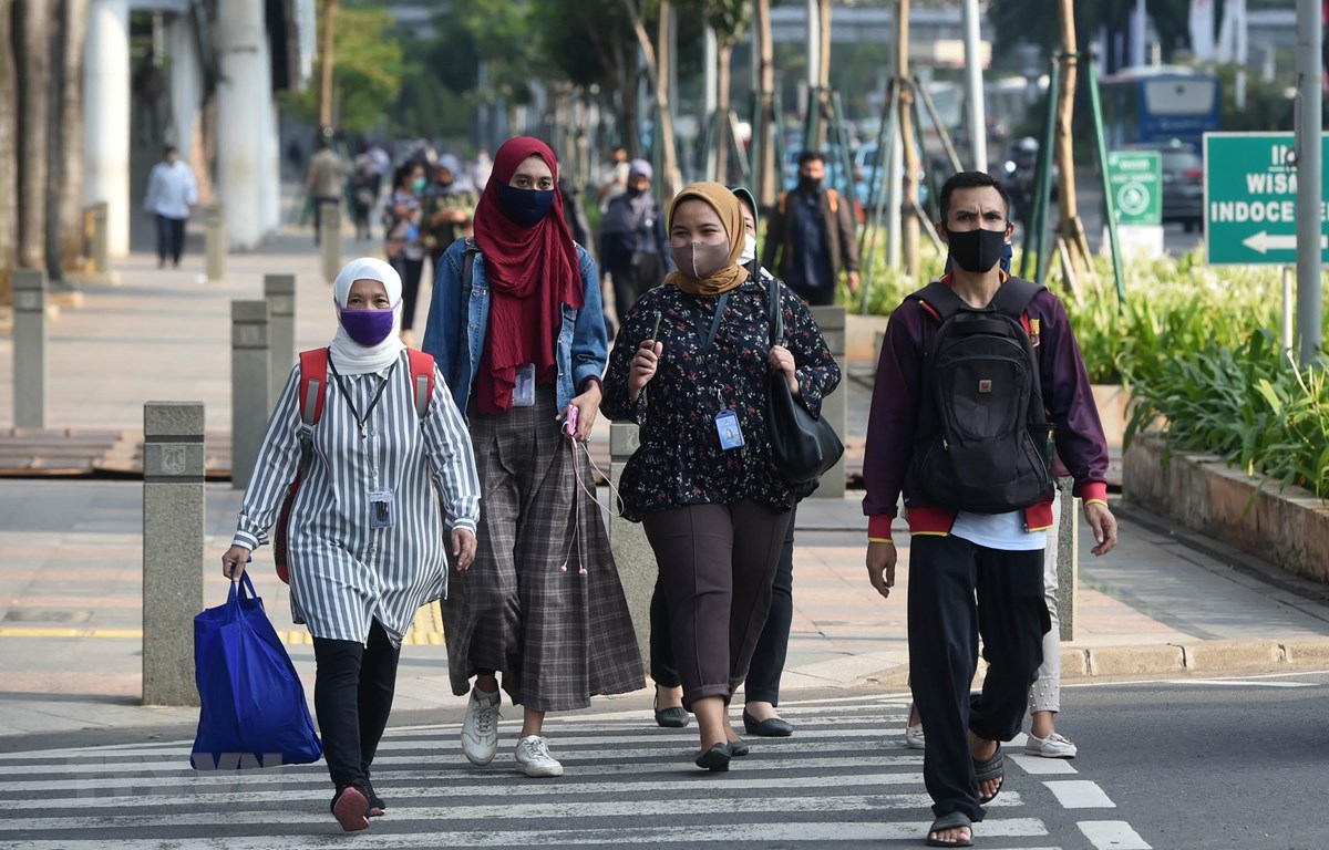Indonesia: Jakarta tái áp đặt biện pháp giãn cách xã hội quy mô lớn