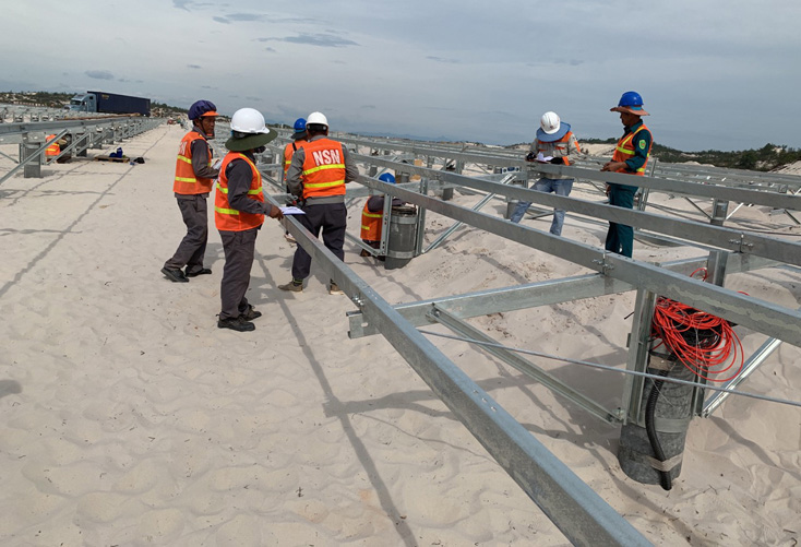 Tạo điều kiện thuận lợi nhất, đẩy nhanh tiến độ triển khai các dự án công nghiệp lớn trên địa bàn tỉnh