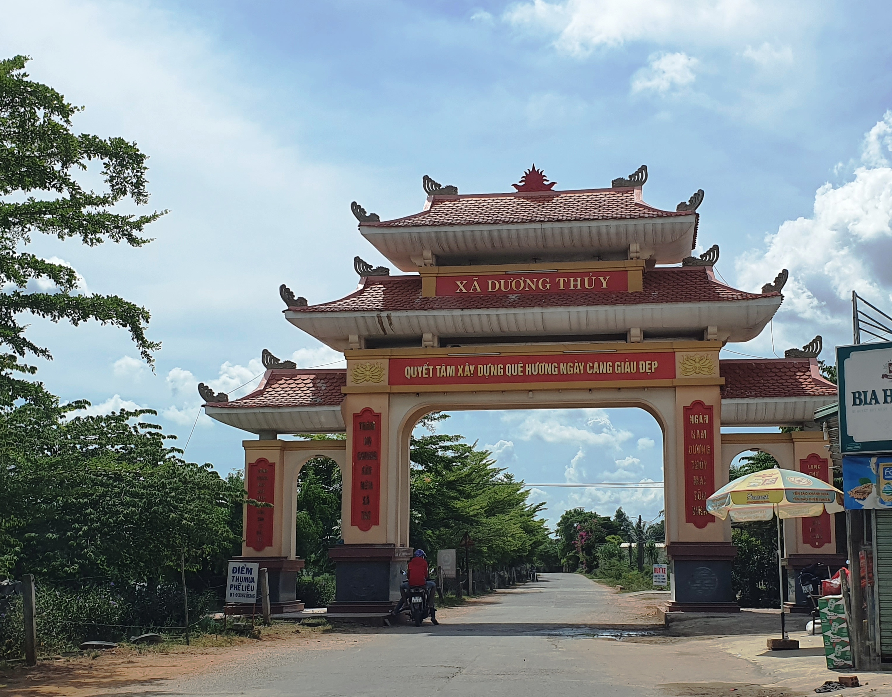 Đất nuôi quân, đất anh hùng