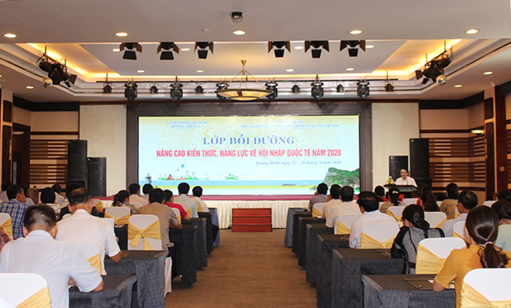 Bồi dưỡng nâng cao kiến thức, năng lực về hội nhập quốc tế năm 2020